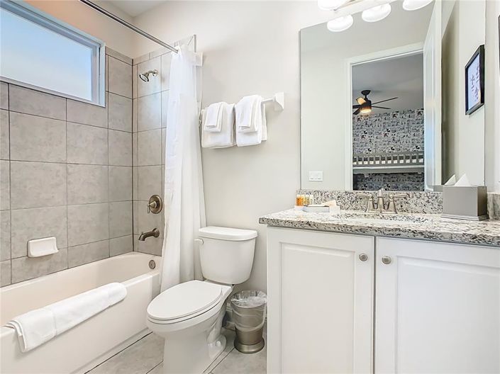 Image No.24-5 Bed Property for sale