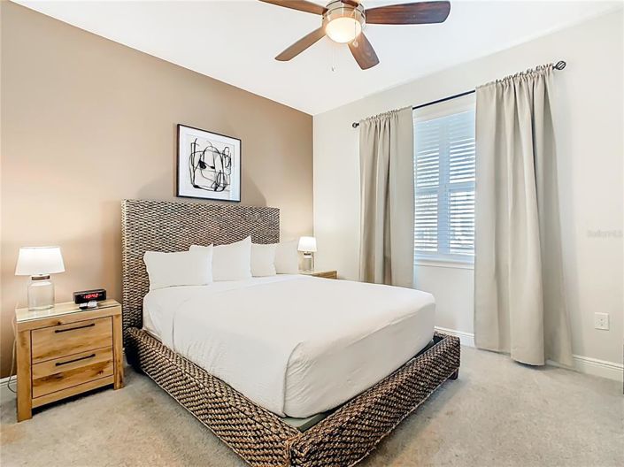 Image No.34-5 Bed Property for sale