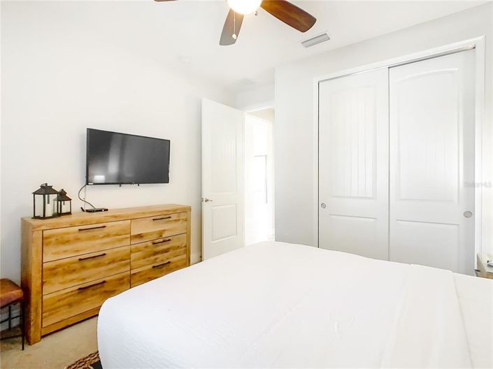 Image No.35-5 Bed Property for sale