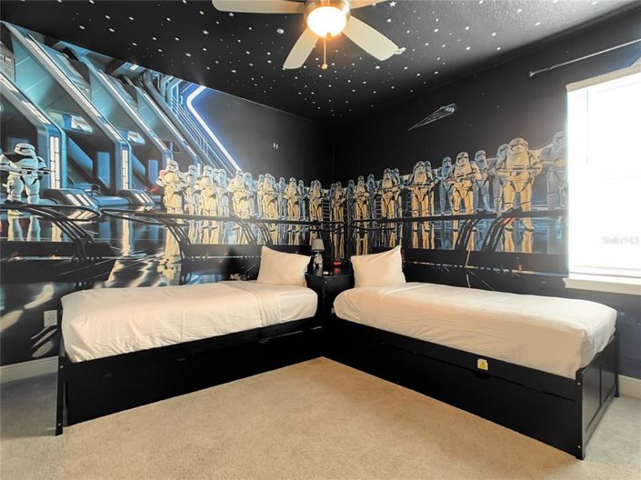 Image No.37-5 Bed Property for sale