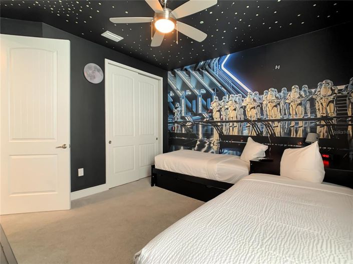 Image No.39-5 Bed Property for sale