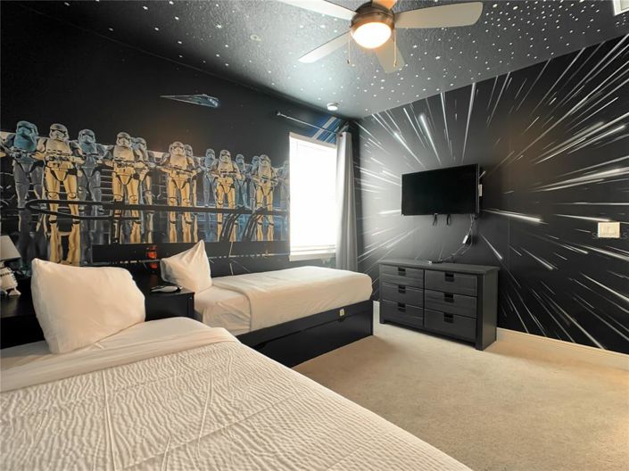 Image No.40-5 Bed Property for sale