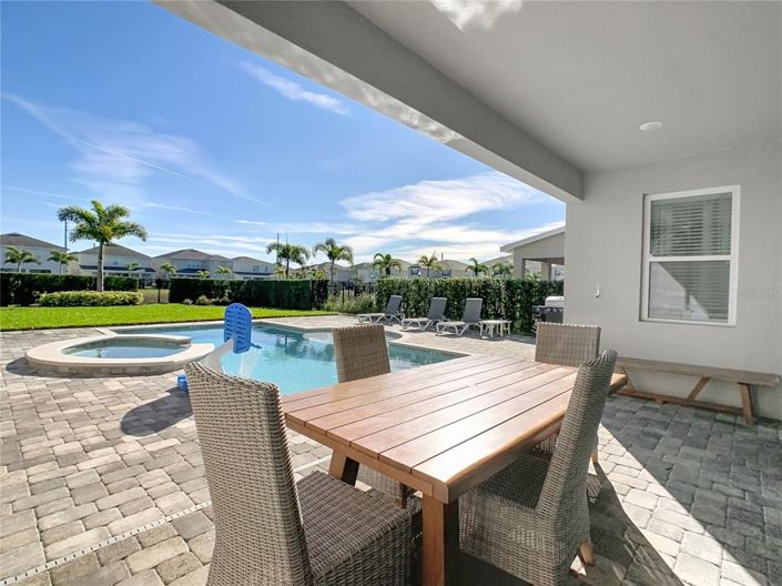 Image No.48-5 Bed Property for sale