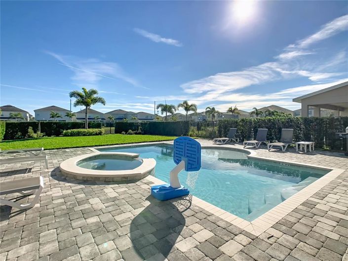 Image No.49-5 Bed Property for sale