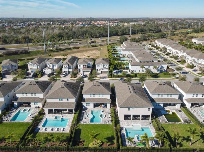 Image No.55-5 Bed Property for sale