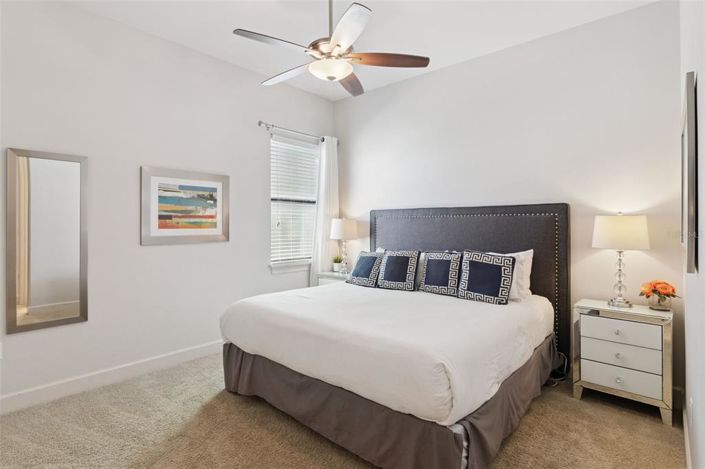 Image No.26-7 Bed Property for sale