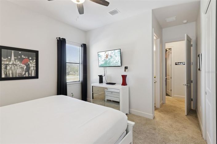 Image No.29-7 Bed Property for sale