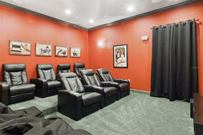 Image No.30-7 Bed Property for sale