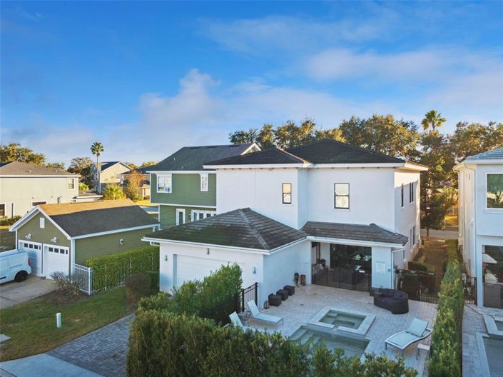 Image No.39-7 Bed Property for sale