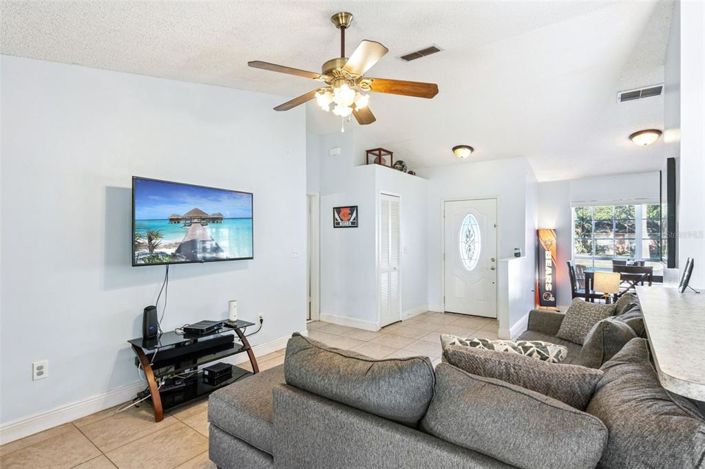 Image No.10-Propriété de 3 chambres à vendre à Clermont