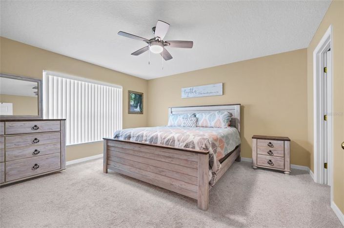 Image No.17-3 Bed Property for sale