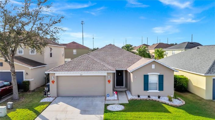 Image No.28-3 Bed Property for sale