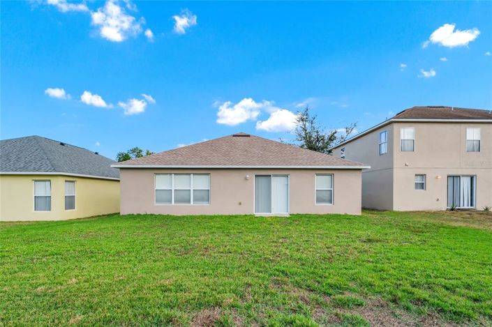 Image No.37-3 Bed Property for sale