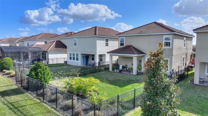 Image No.5-3 Bed Property for sale