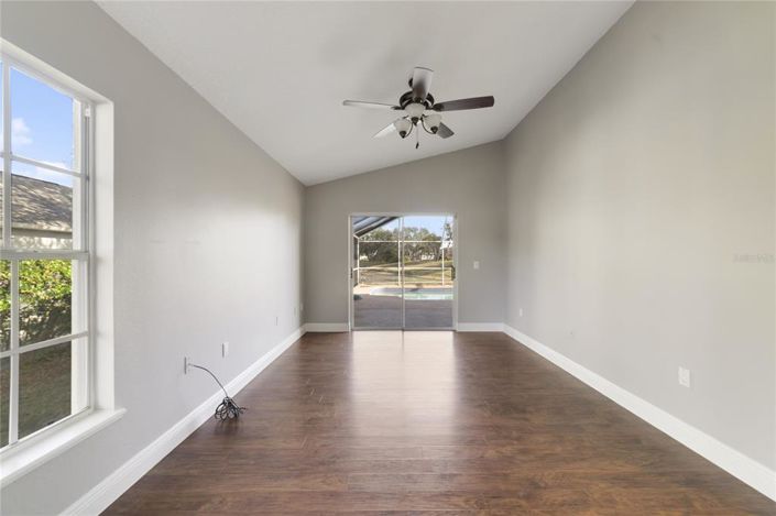 Image No.14-Propriété de 3 chambres à vendre à Davenport