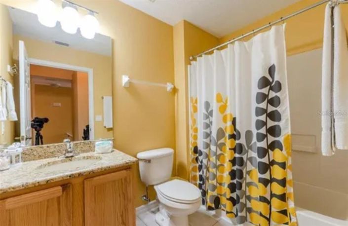 Image No.12-3 Bed Townhouse for sale