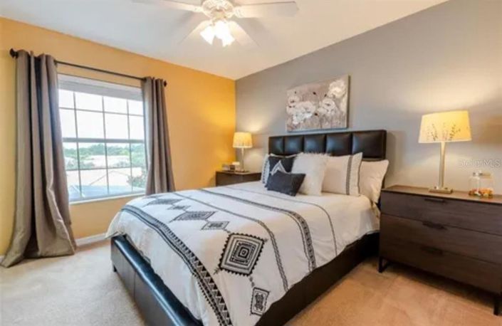 Image No.14-3 Bed Townhouse for sale