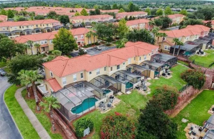 Image No.20-3 Bed Townhouse for sale