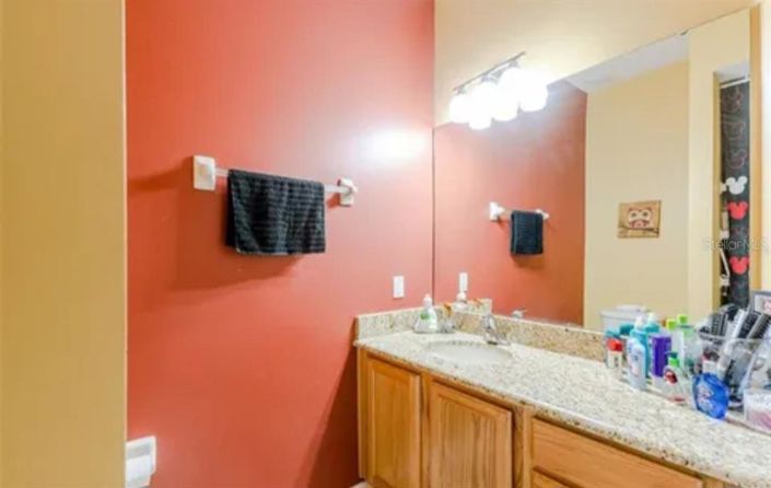 Image No.7-3 Bed Townhouse for sale