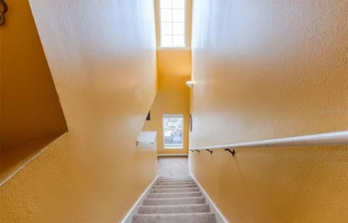 Image No.9-3 Bed Townhouse for sale