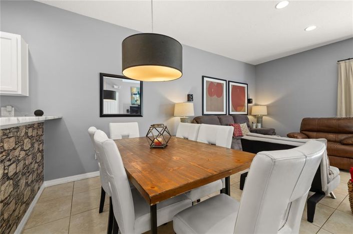 Image No.14-3 Bed Townhouse for sale