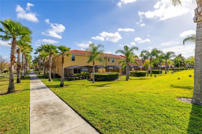 Image No.45-3 Bed Townhouse for sale