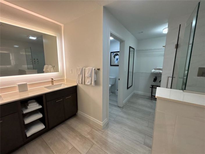 Image No.15-Propriété de 2 chambres à vendre à Winter Garden