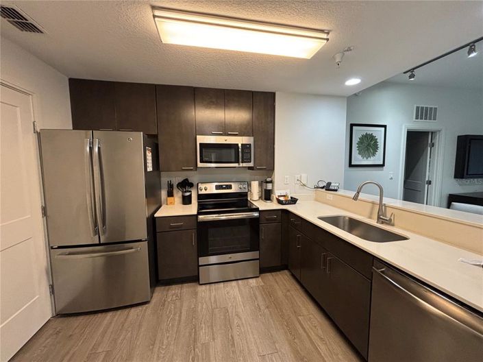 Image No.5-Propriété de 2 chambres à vendre à Winter Garden