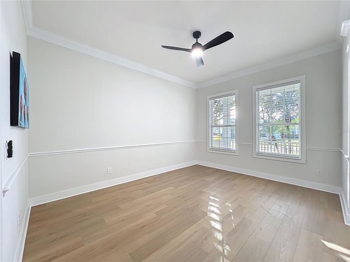 Image No.10-5 Bed Property for sale