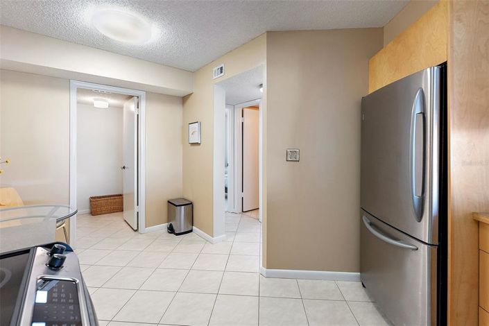 Image No.11-2 Bed Property for sale