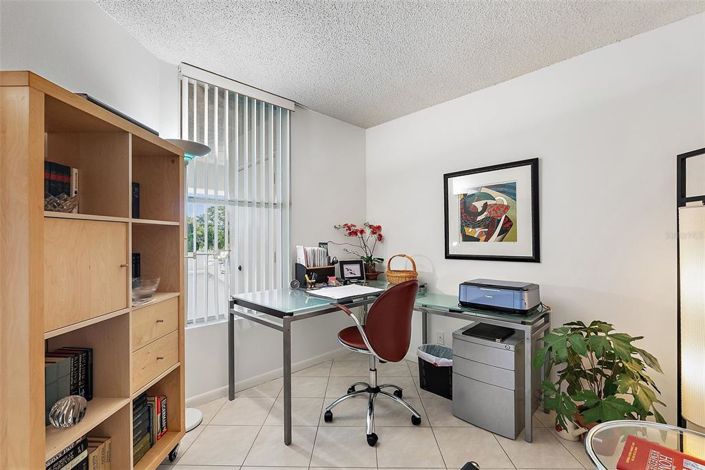 Image No.24-2 Bed Property for sale