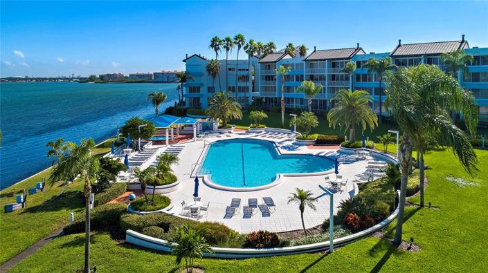 Image No.37-2 Bed Property for sale