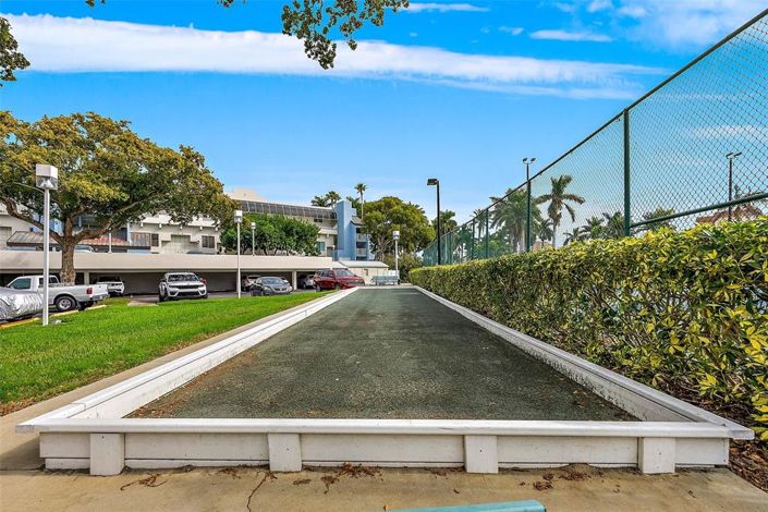 Image No.42-2 Bed Property for sale