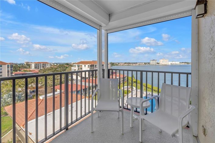 Image No.16-2 Bed Property for sale