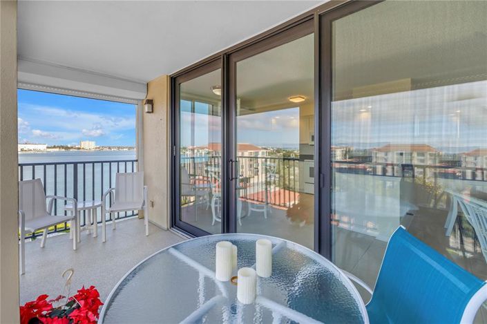 Image No.19-2 Bed Property for sale