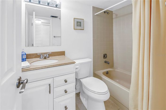 Image No.23-2 Bed Property for sale