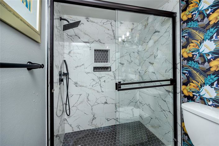 Image No.25-2 Bed Property for sale