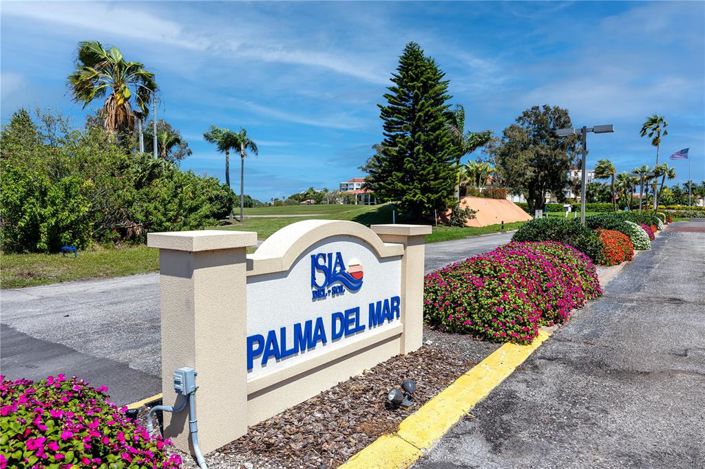 Image No.56-2 Bed Property for sale