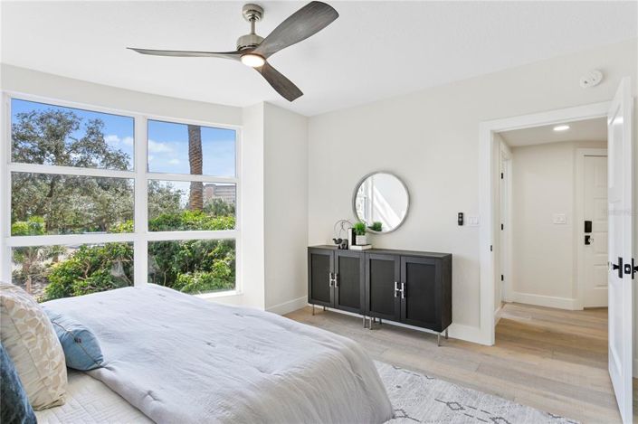 Image No.36-2 Bed Property for sale