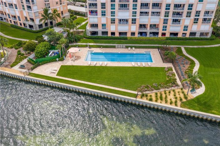 Image No.43-2 Bed Property for sale