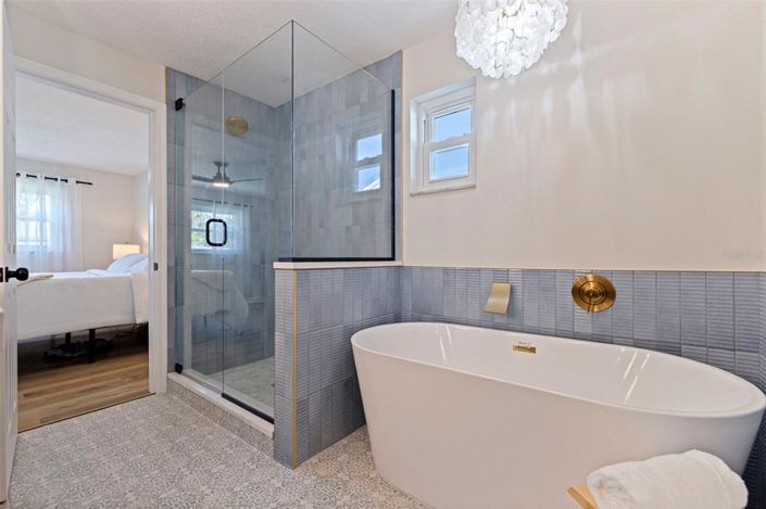 Image No.23-3 Bed Property for sale