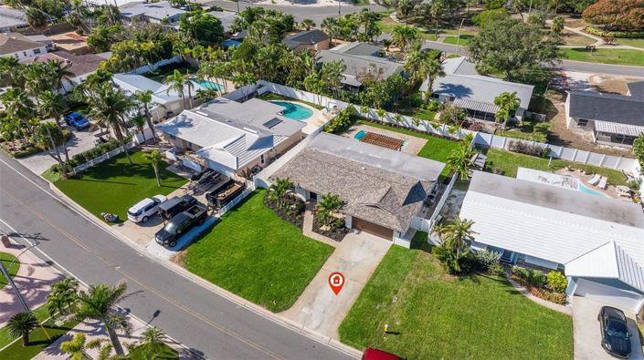 Image No.40-3 Bed Property for sale