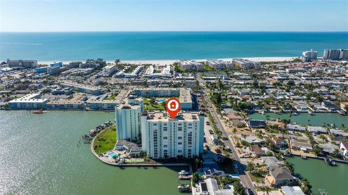 Image No.44-2 Bed Property for sale