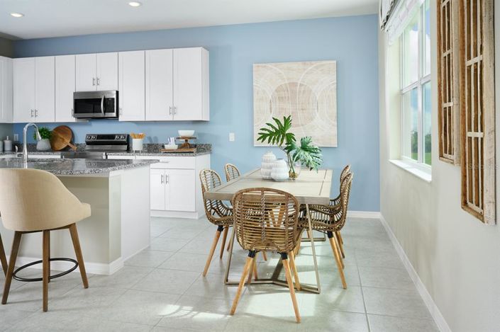 Image No.4-4 Bed Property for sale