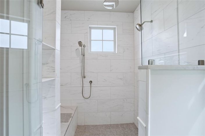 Image No.33-5 Bed Property for sale