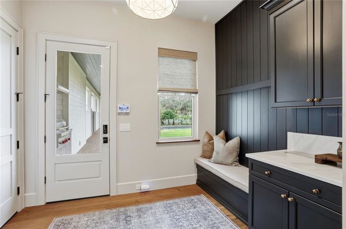 Image No.38-5 Bed Property for sale