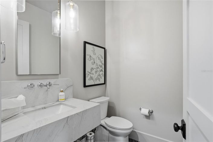 Image No.39-5 Bed Property for sale