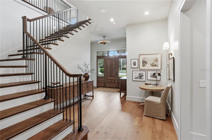 Image No.54-5 Bed Property for sale