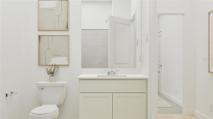 Image No.8-5 Bed Property for sale