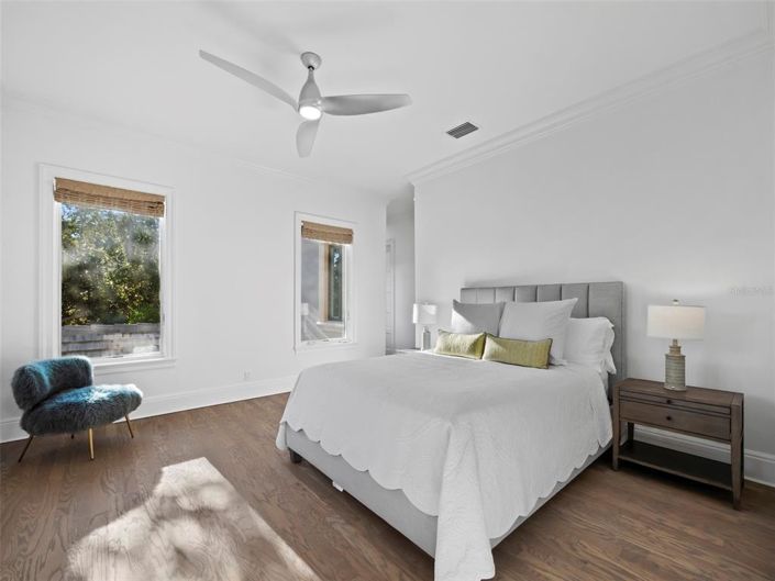 Image No.38-4 Bed Property for sale